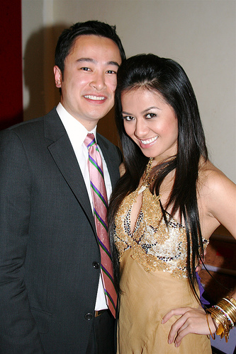 June 27, 2007- Joel, the hottie is Cat Tien. She is a Vietnamese singer.